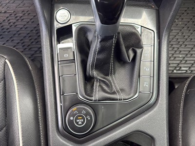 2024 Volkswagen Tiguan SEL R-Line
