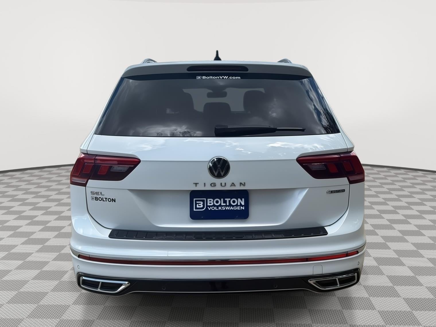 2024 Volkswagen Tiguan SEL R-Line