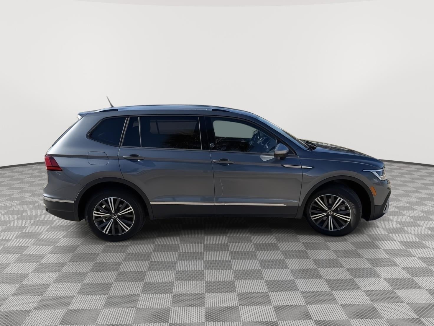 2024 Volkswagen Tiguan Wolfsburg Edition