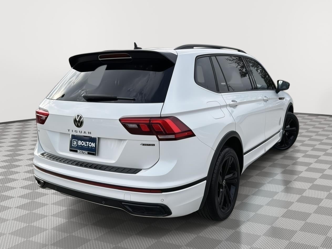 2024 Volkswagen Tiguan SE R-Line Black