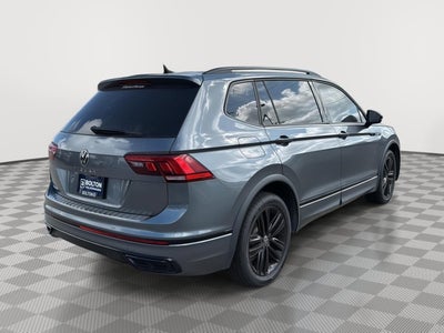 2022 Volkswagen Tiguan SE R-Line Black