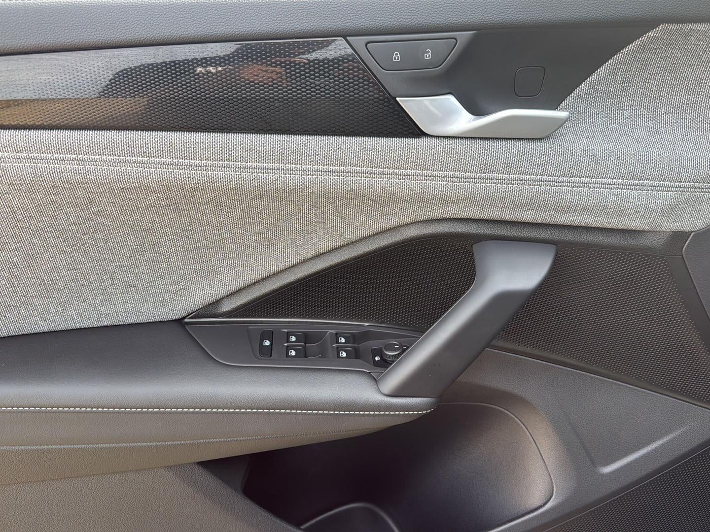 2025 Volkswagen Tiguan S