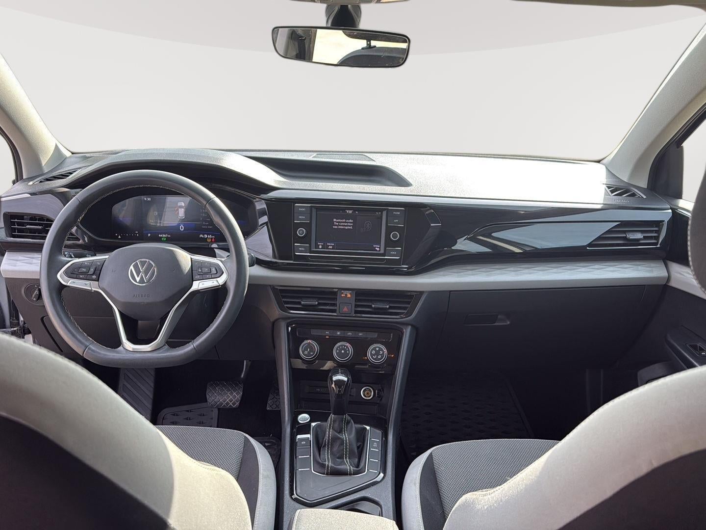 2023 Volkswagen TAOS Base