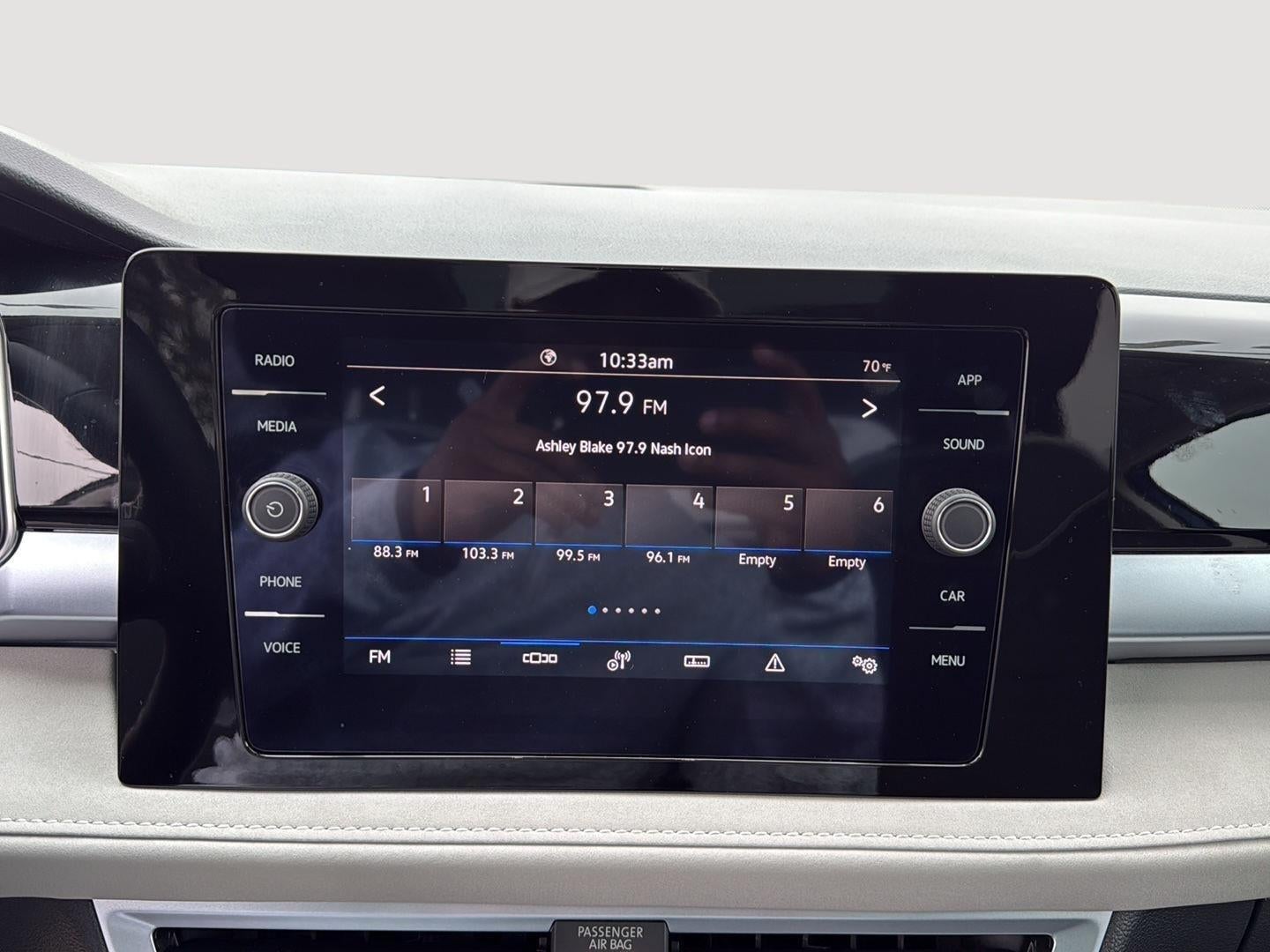 2025 Volkswagen Taos SE