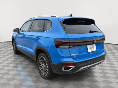2025 Volkswagen Taos SE