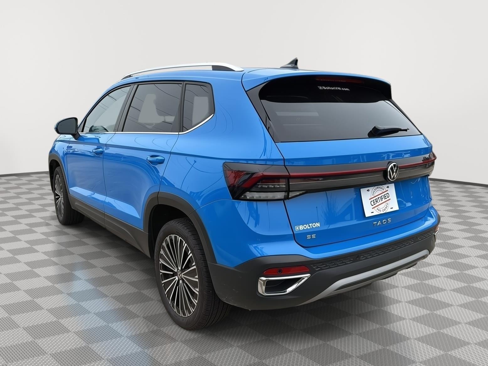 2025 Volkswagen Taos SE