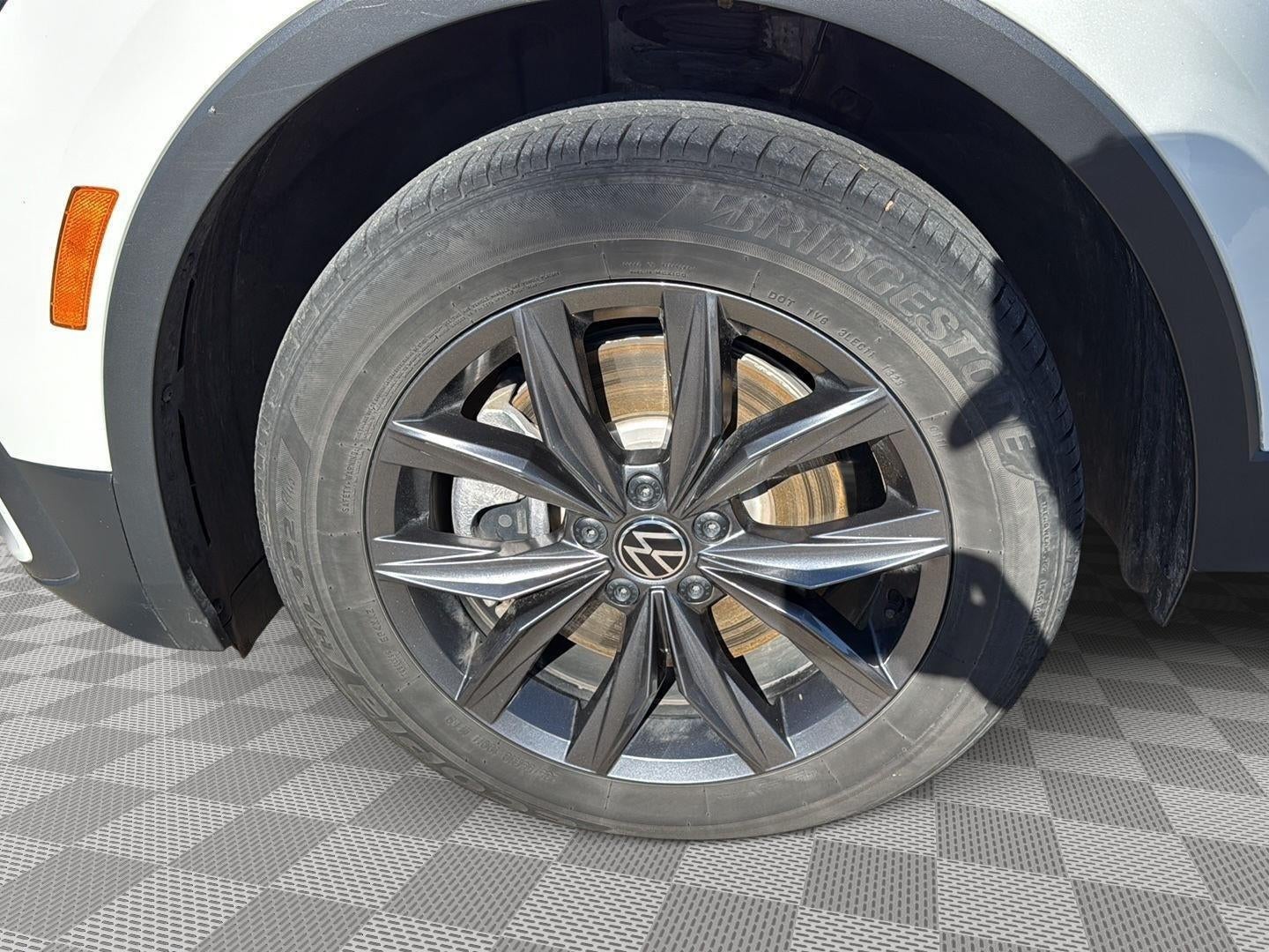 2023 Volkswagen Tiguan SE