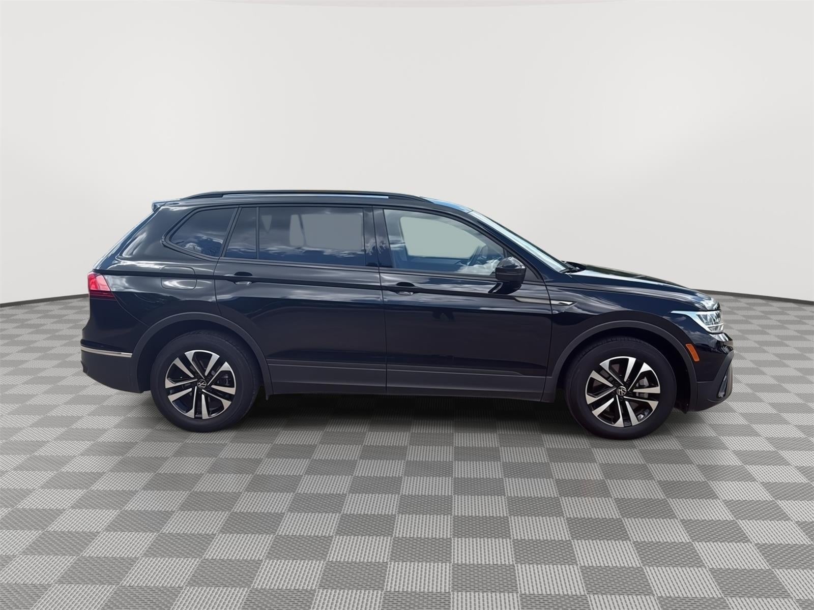 2024 Volkswagen Tiguan S