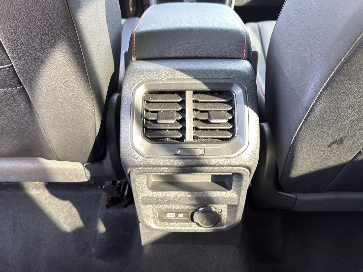 2024 Volkswagen Tiguan Wolfsburg Edition