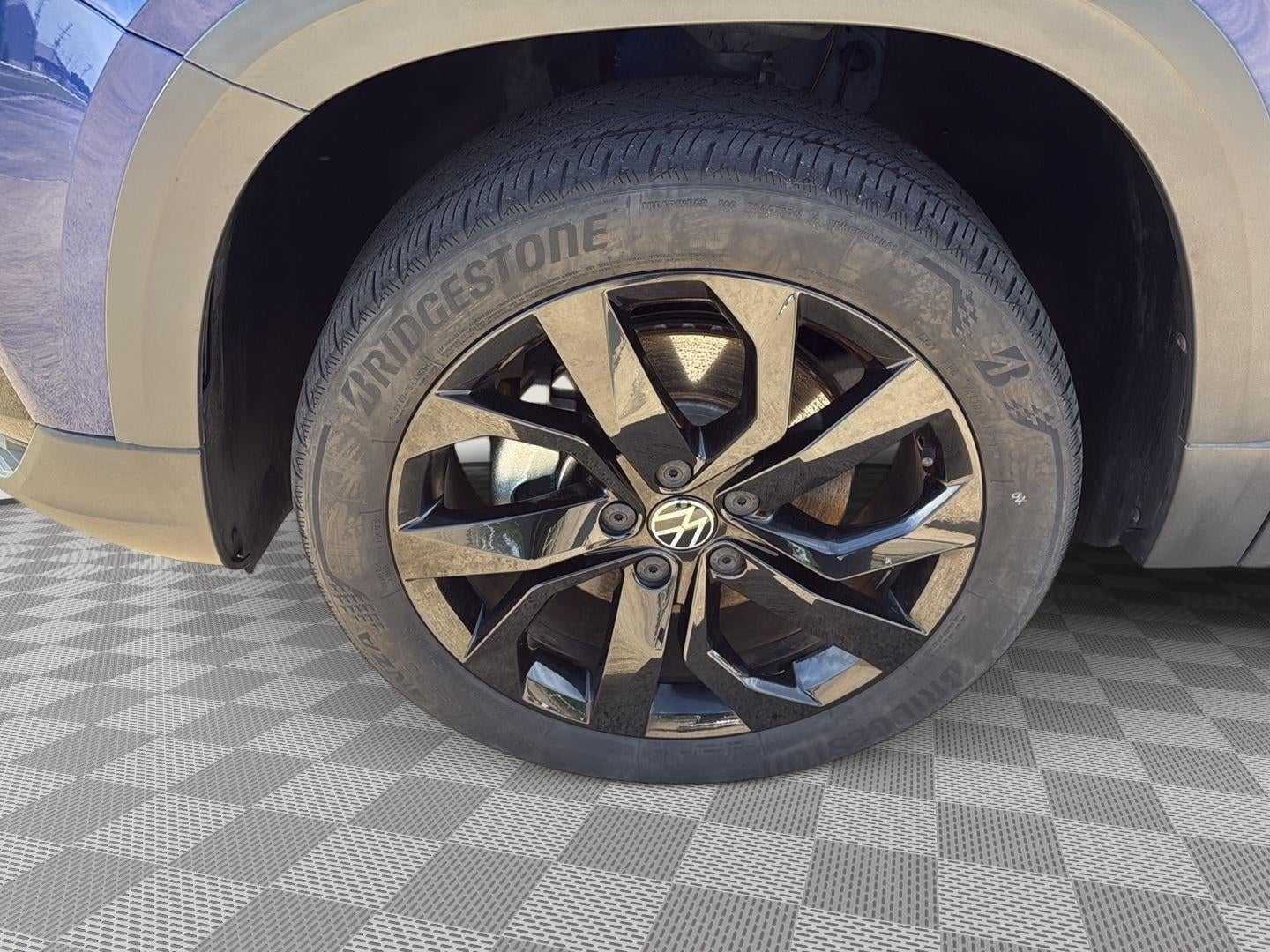 2022 Volkswagen Taos SE