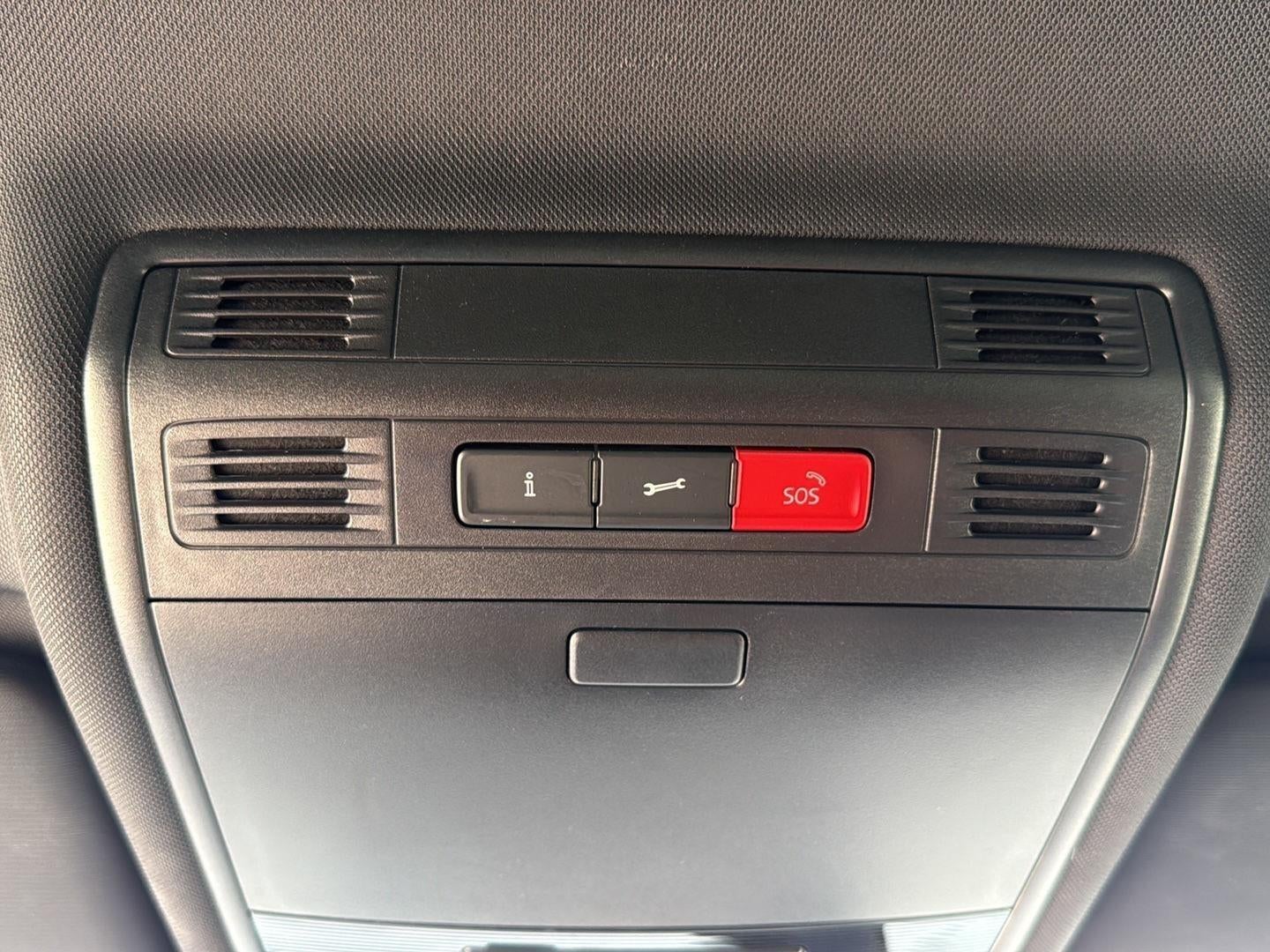 2017 Volkswagen Golf GTI Sport