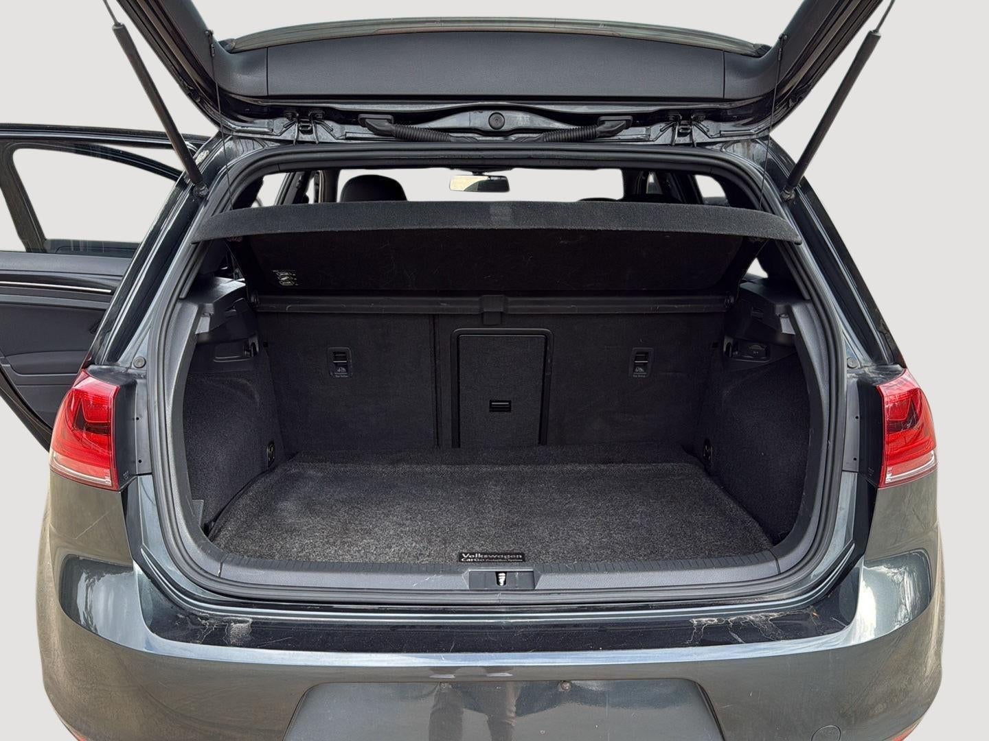 2017 Volkswagen Golf GTI Sport