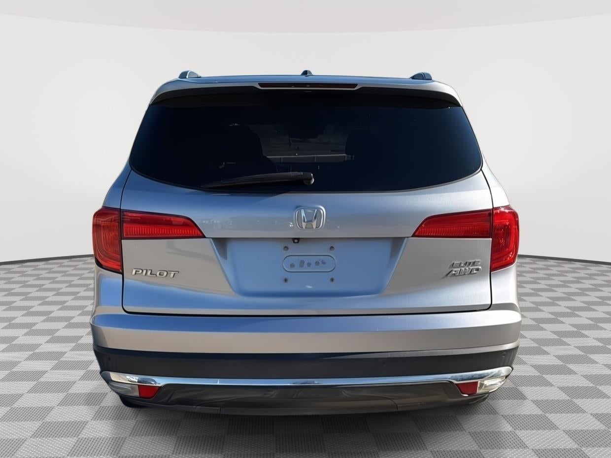 2016 Honda Pilot AWD 4dr Elite w/RES & Navi