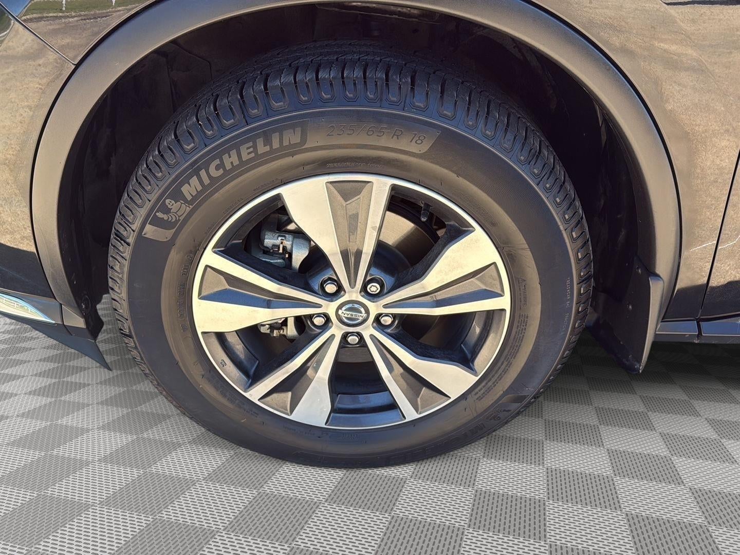 2022 Nissan Murano SV