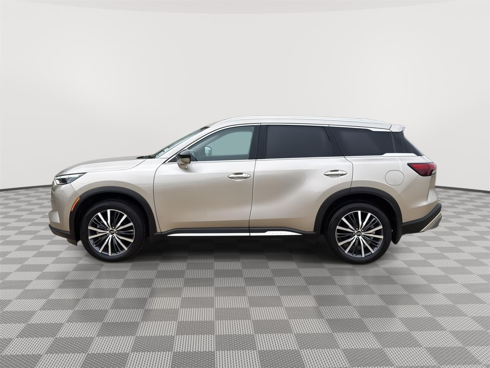 2023 INFINITI QX60 SENSORY