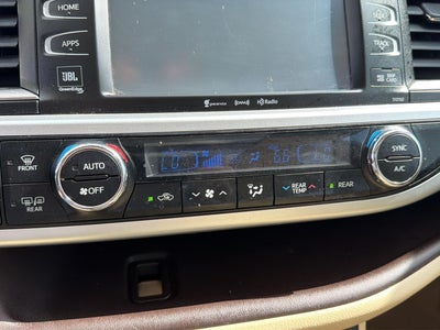 2016 Toyota Highlander Limited