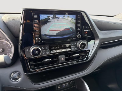 2022 Toyota Highlander XSE