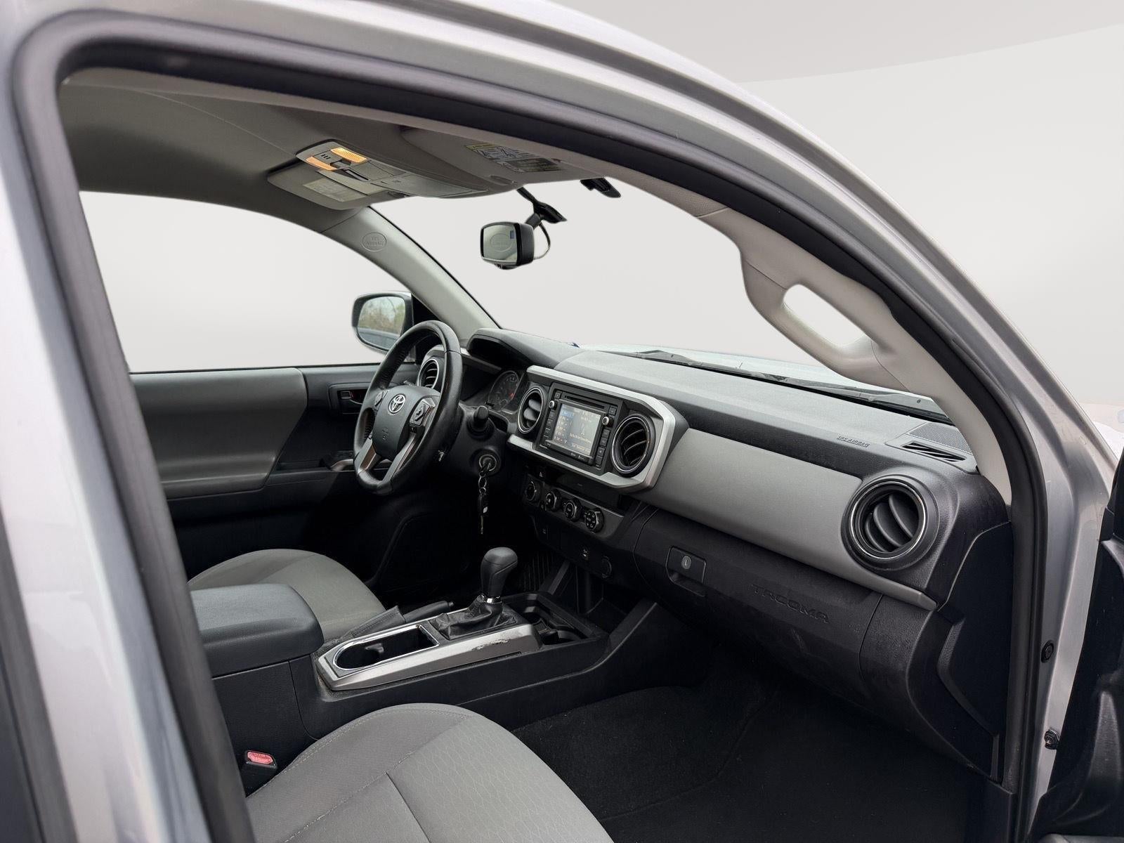 2017 Toyota Tacoma SR5