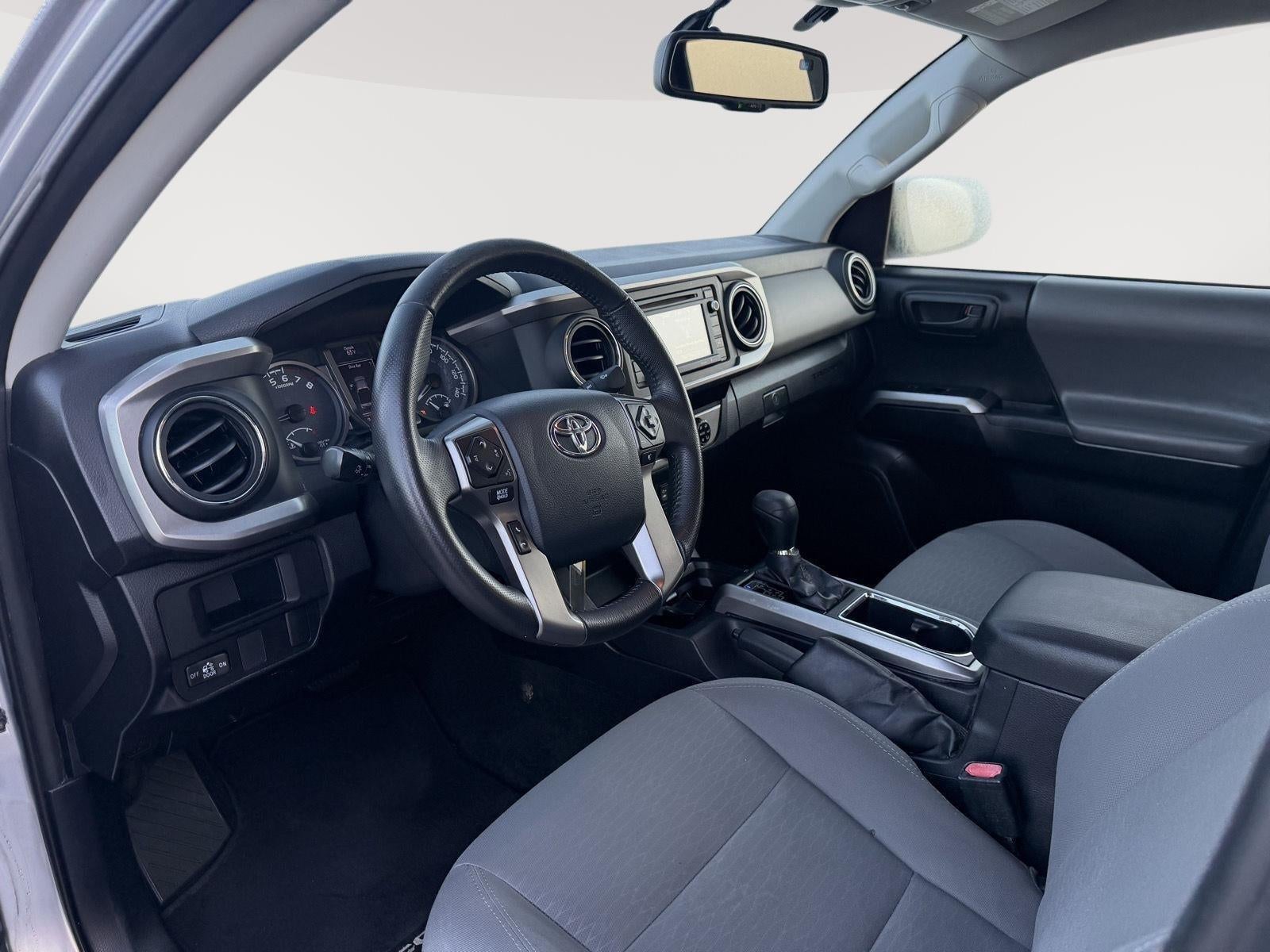 2017 Toyota Tacoma SR5