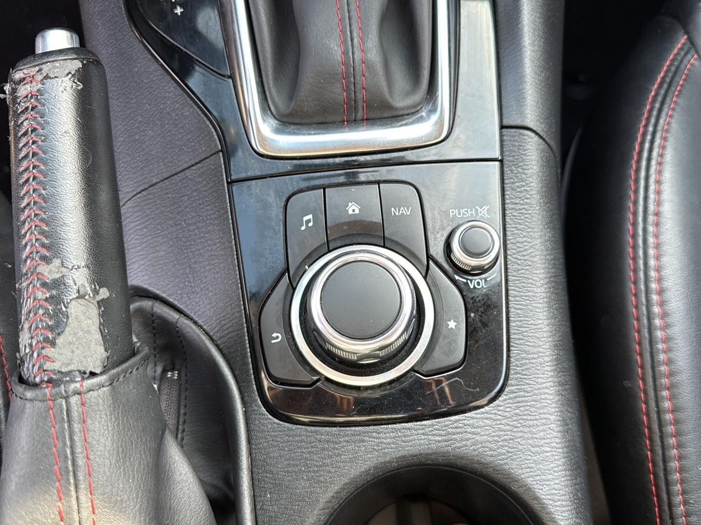 2016 Mazda Mazda3 i Grand Touring