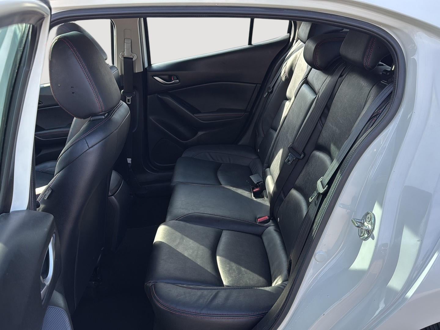 2016 Mazda Mazda3 i Grand Touring