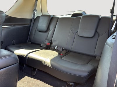 2017 INFINITI QX80 2WD