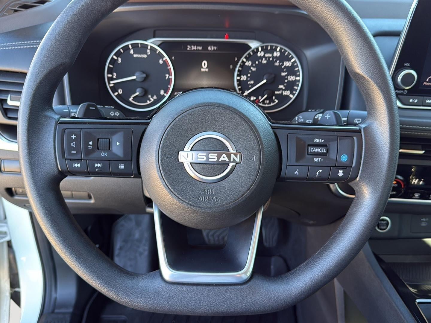 2023 Nissan ROGUE Base