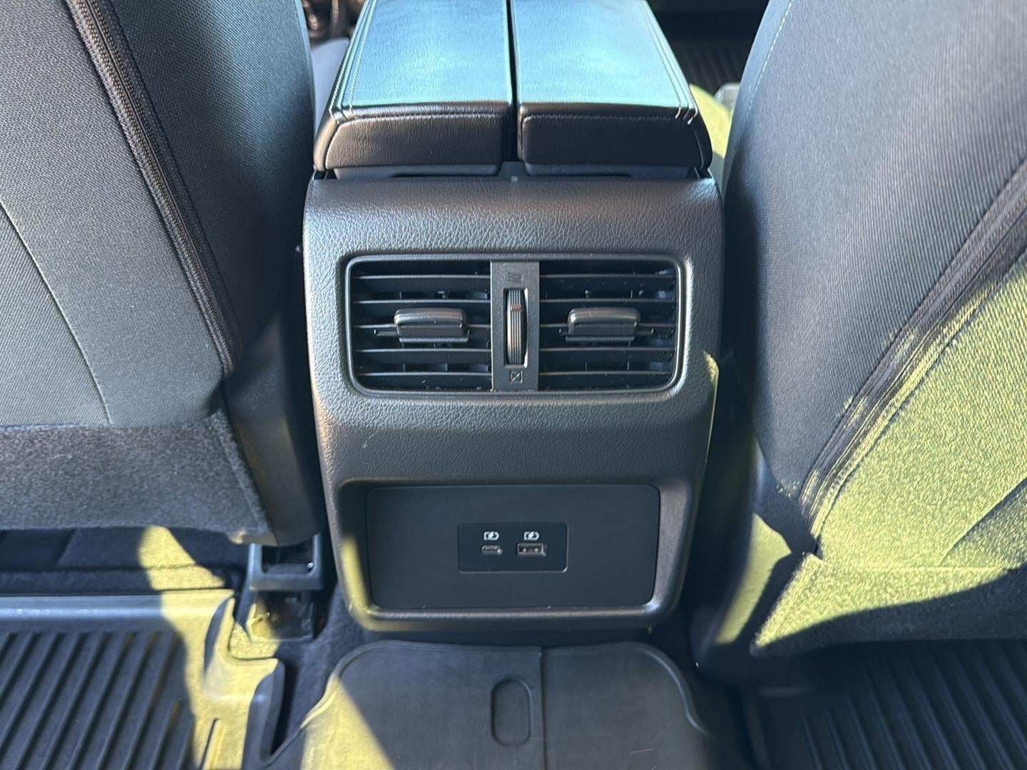 2023 Nissan ROGUE Base