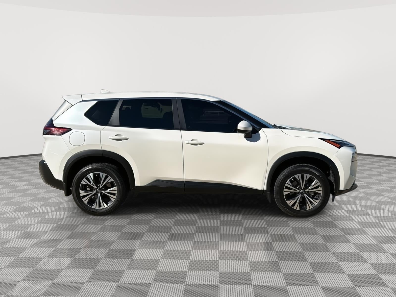 2023 Nissan ROGUE Base