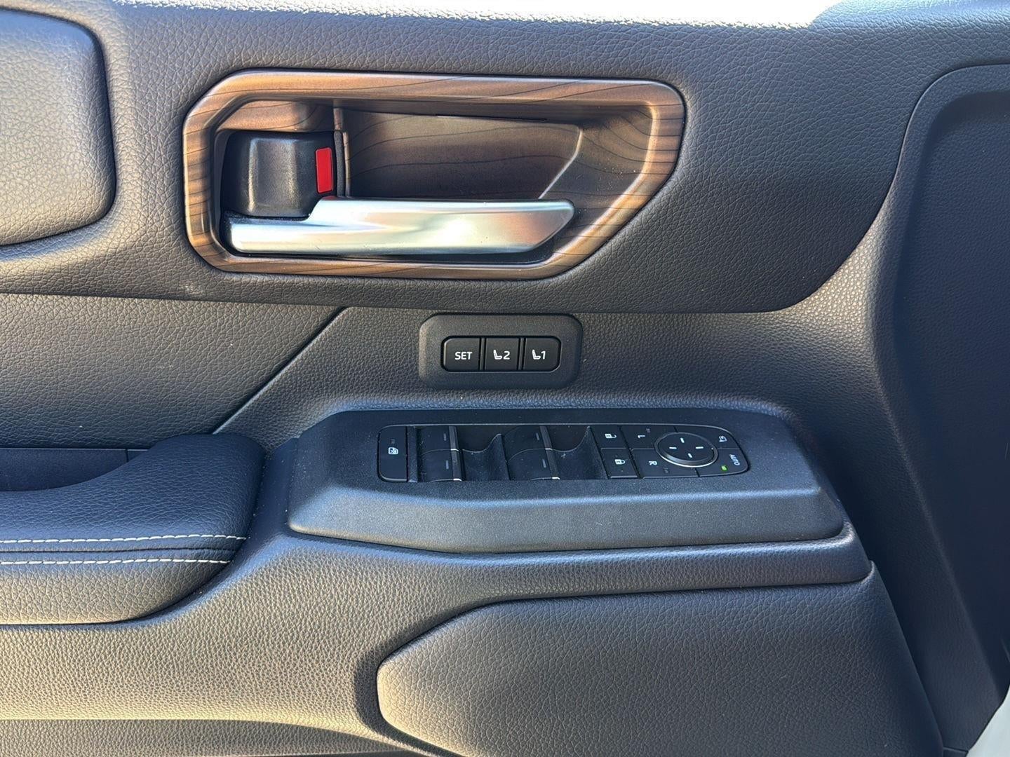 2024 Toyota Land Cruiser 4WD (Natl)