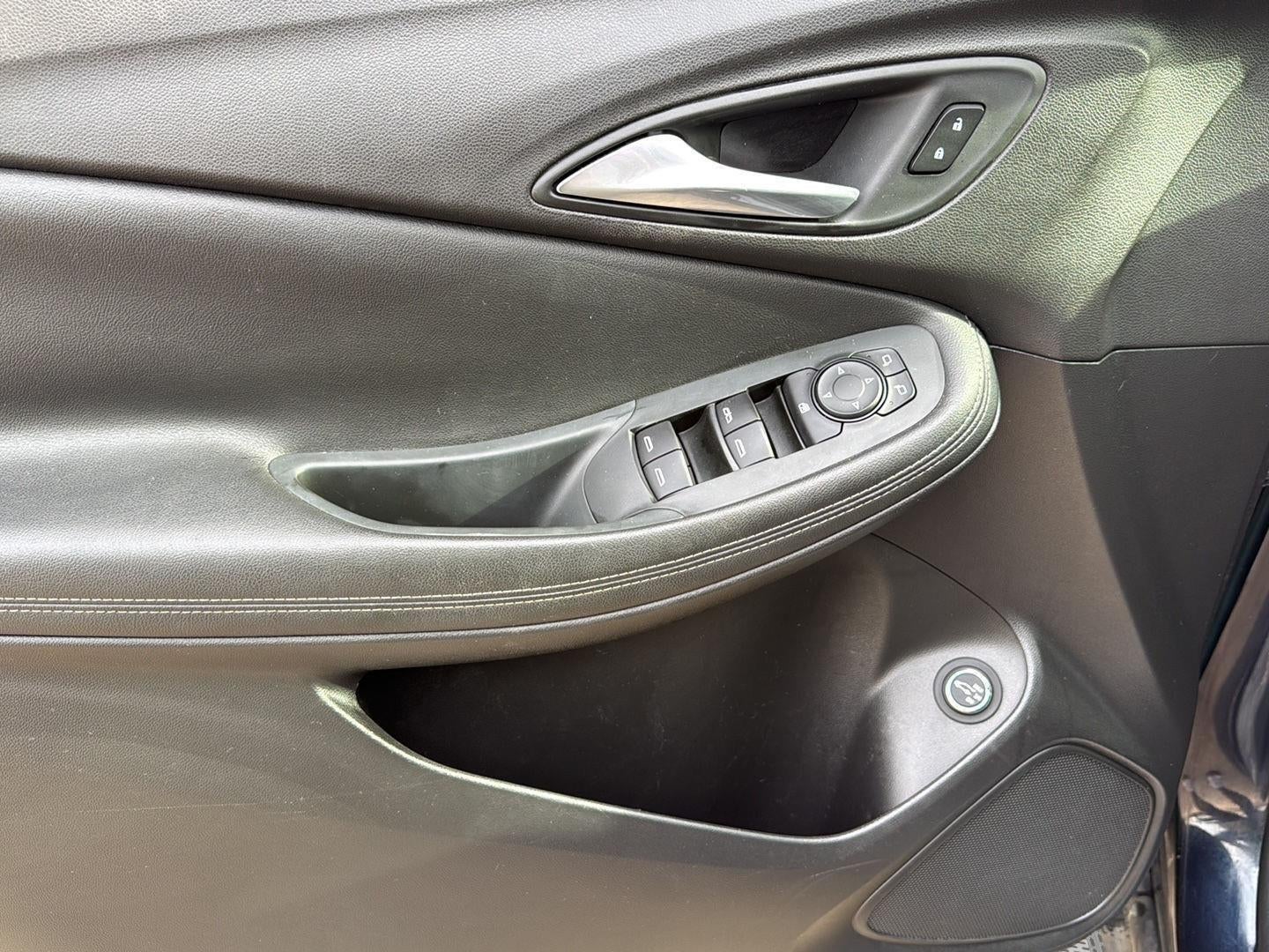 2020 Buick Encore GX Select