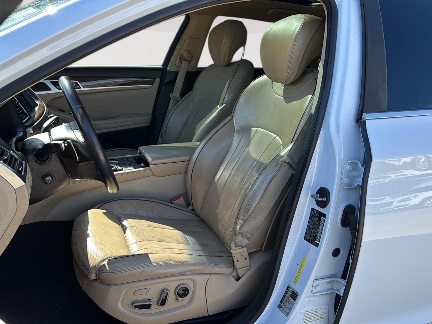 2015 Hyundai Genesis 3.8L