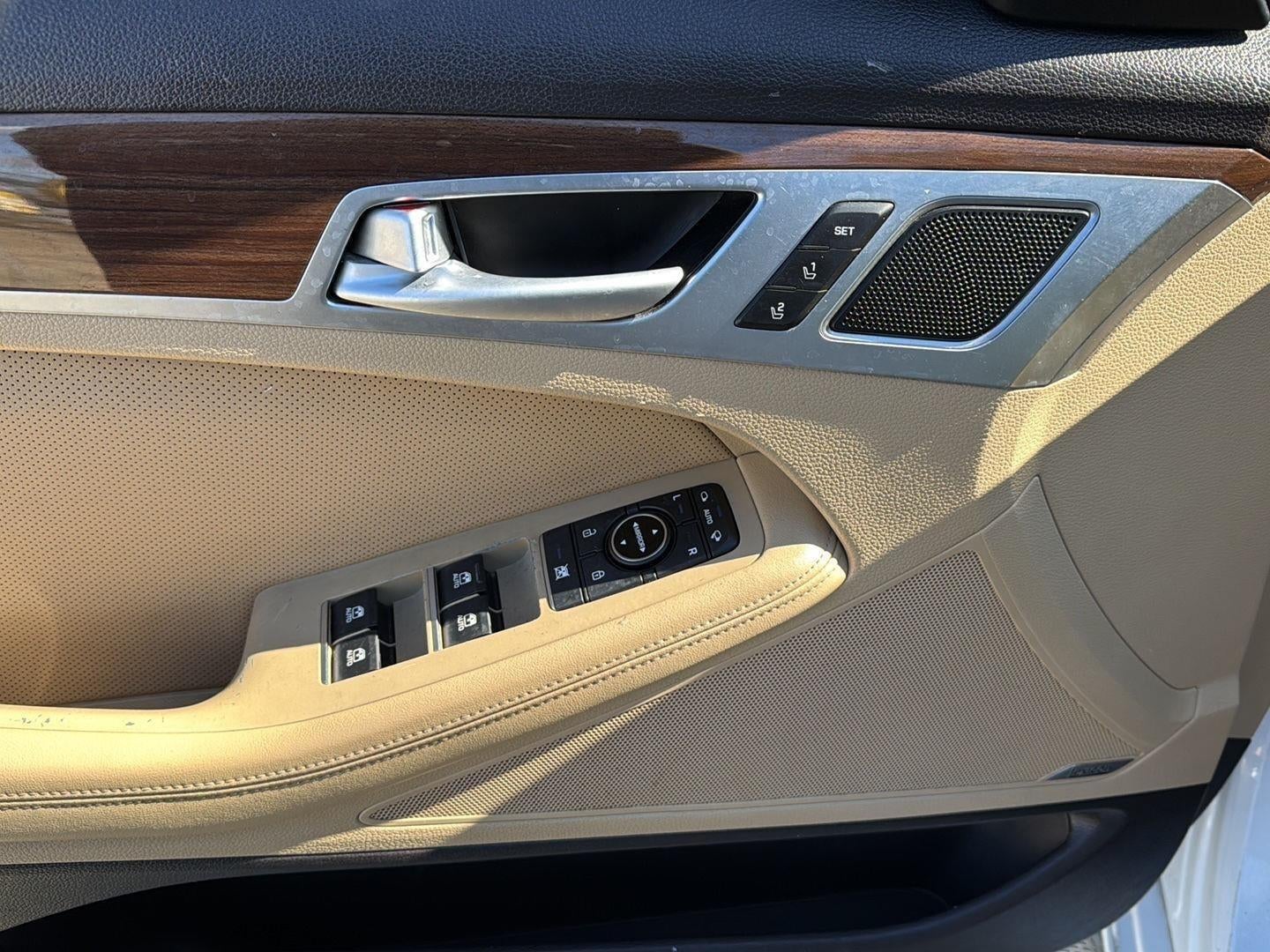 2015 Hyundai Genesis 3.8L