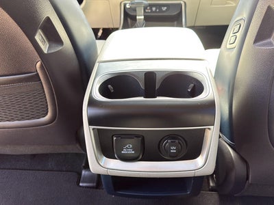 2025 Kia Carnival SX