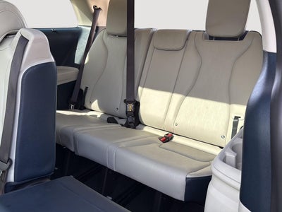 2025 Kia Carnival SX