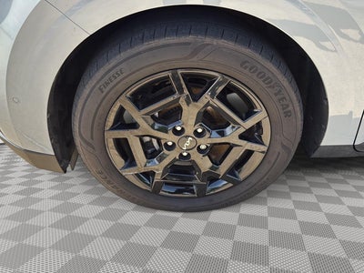 2025 Kia Carnival SX