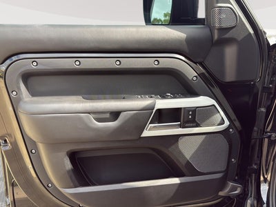 2022 Land Rover Defender XS Edition