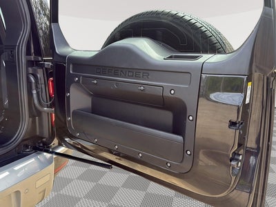 2022 Land Rover Defender XS Edition