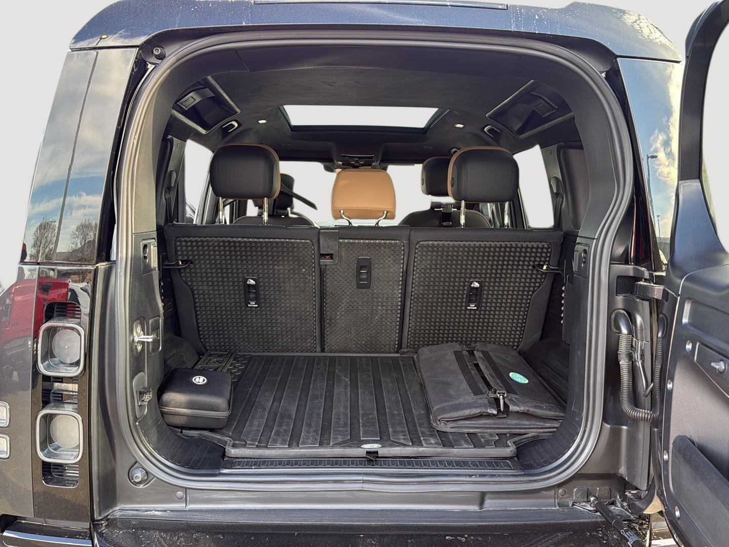 2025 Land Rover Defender X