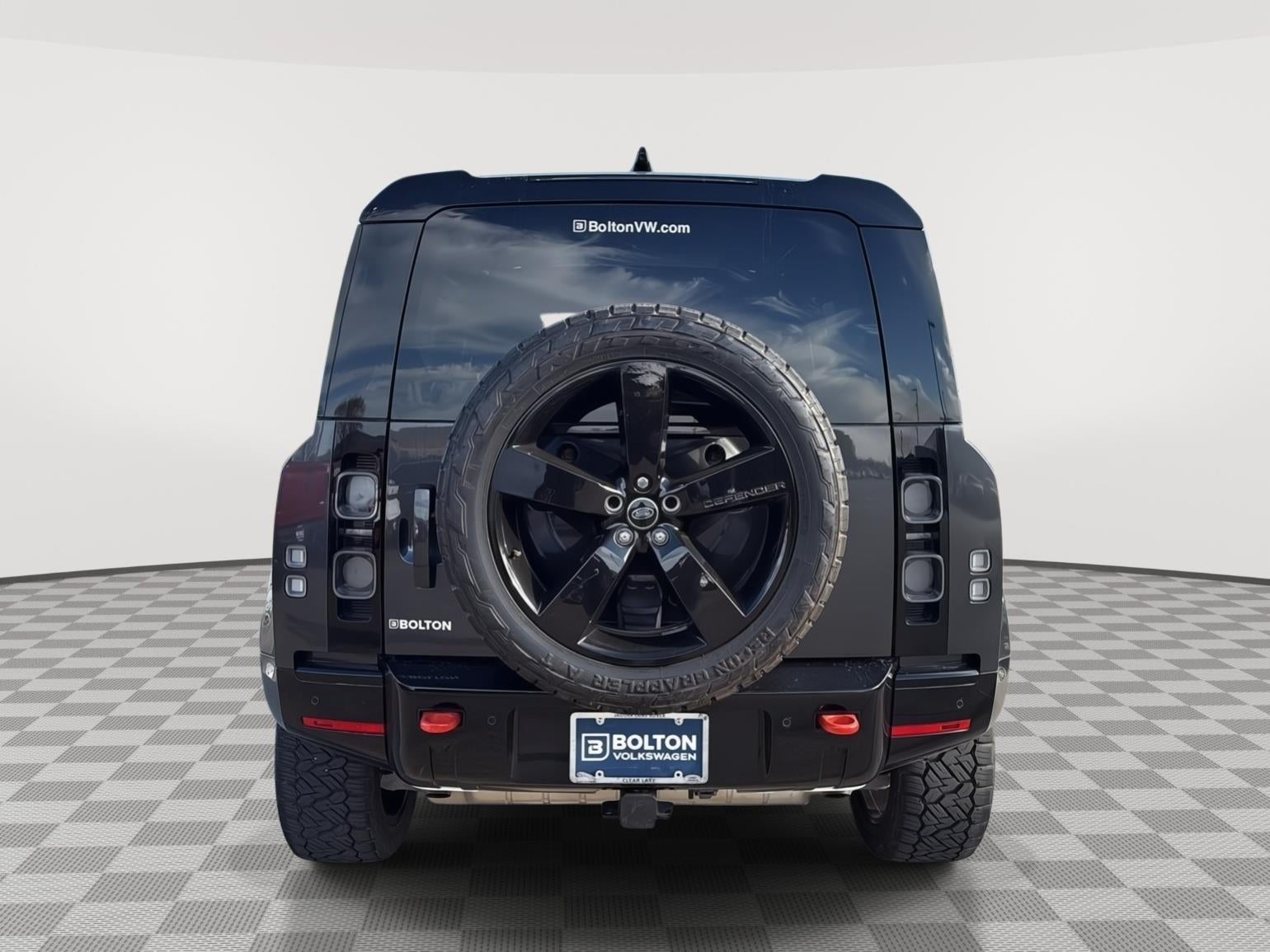 2025 Land Rover Defender X