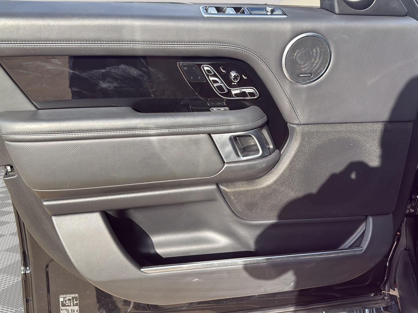 2021 Land Rover Range Rover SV Autobiography Dynamic Black