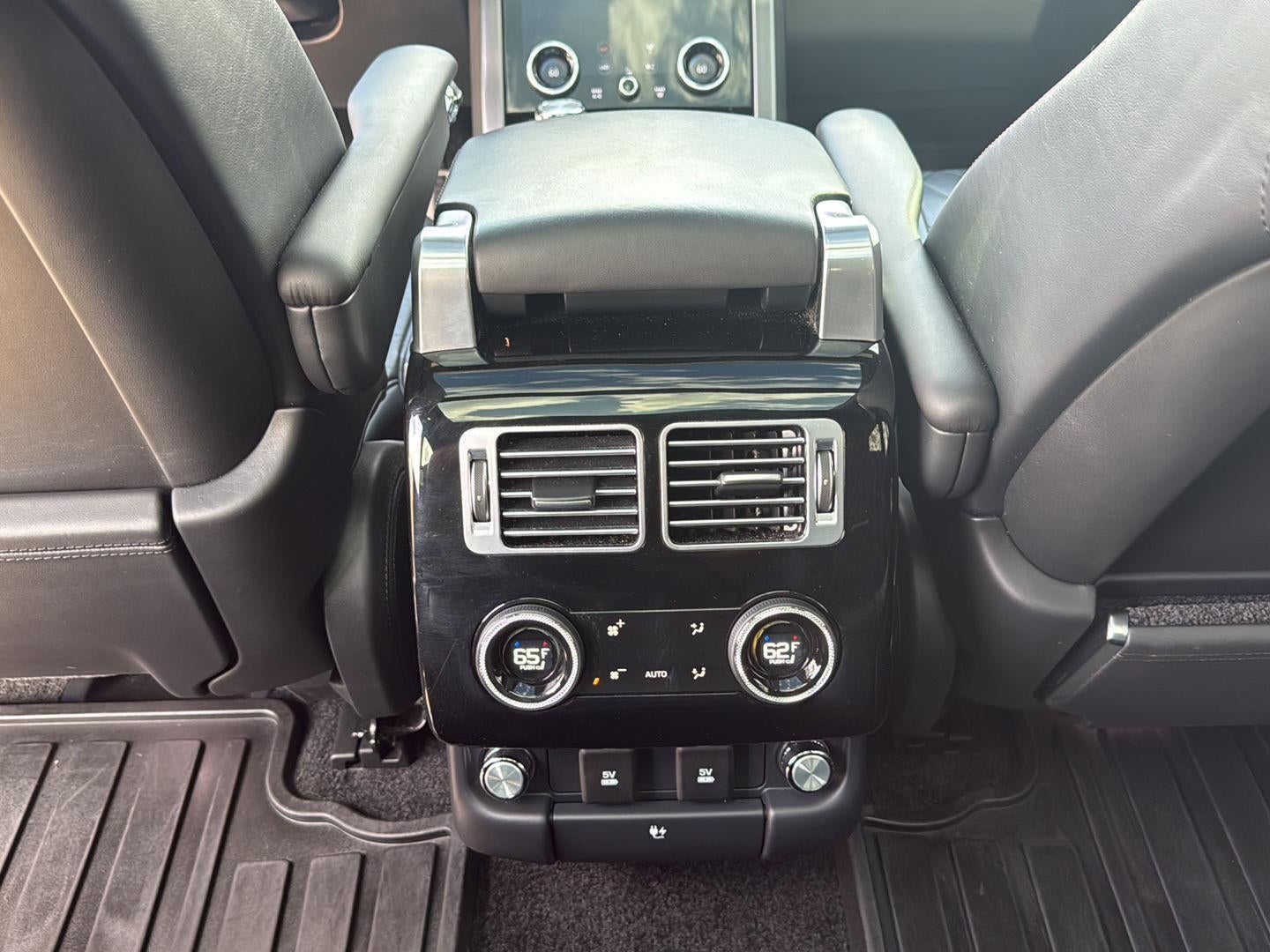 2021 Land Rover Range Rover SV Autobiography Dynamic Black