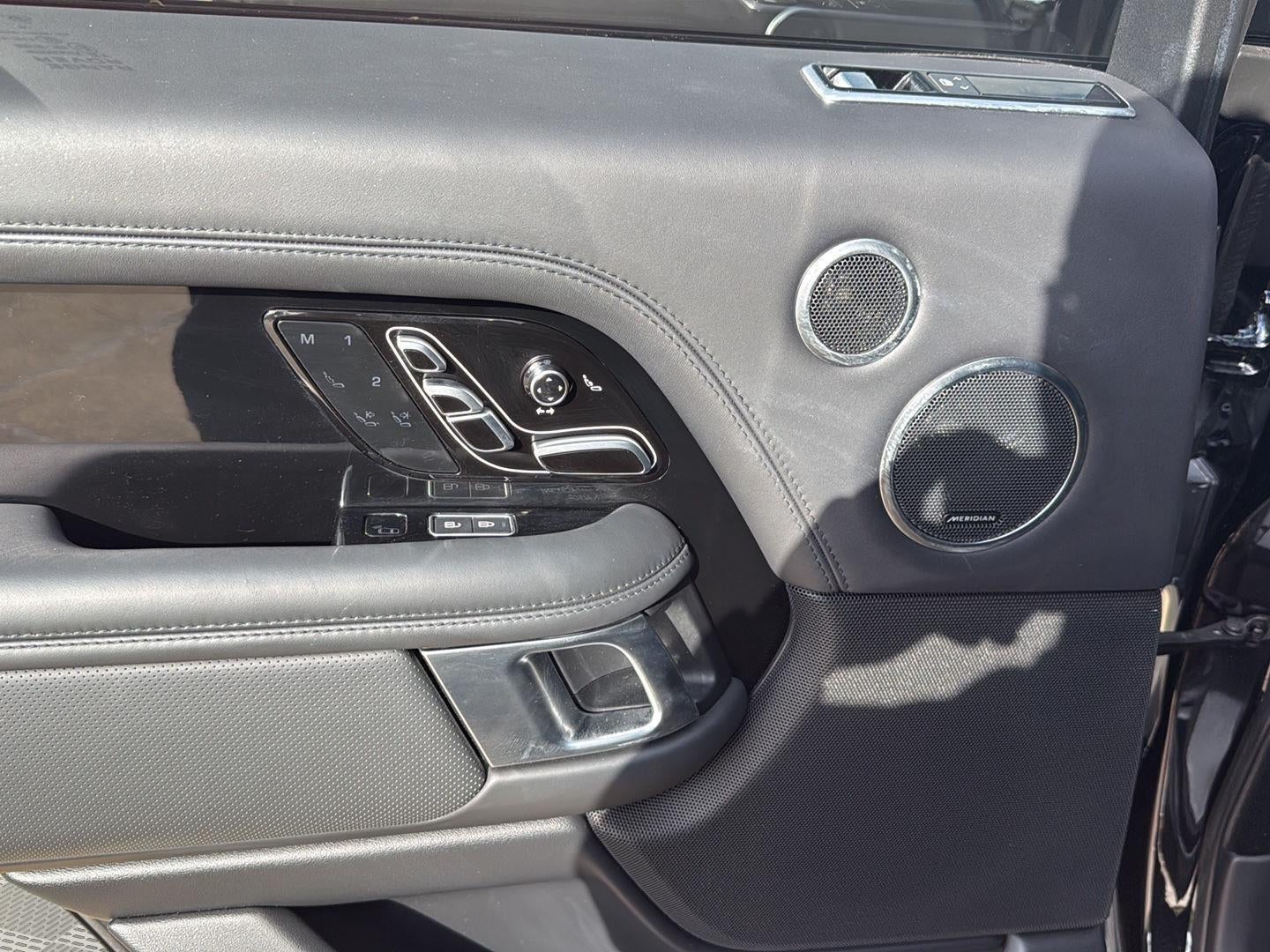 2021 Land Rover Range Rover SV Autobiography Dynamic Black