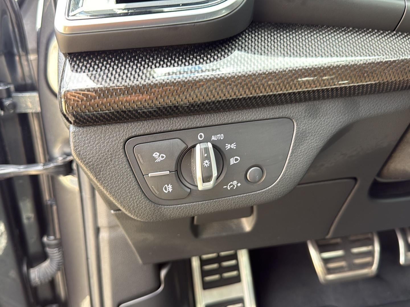 2021 Audi SQ5 Premium Plus