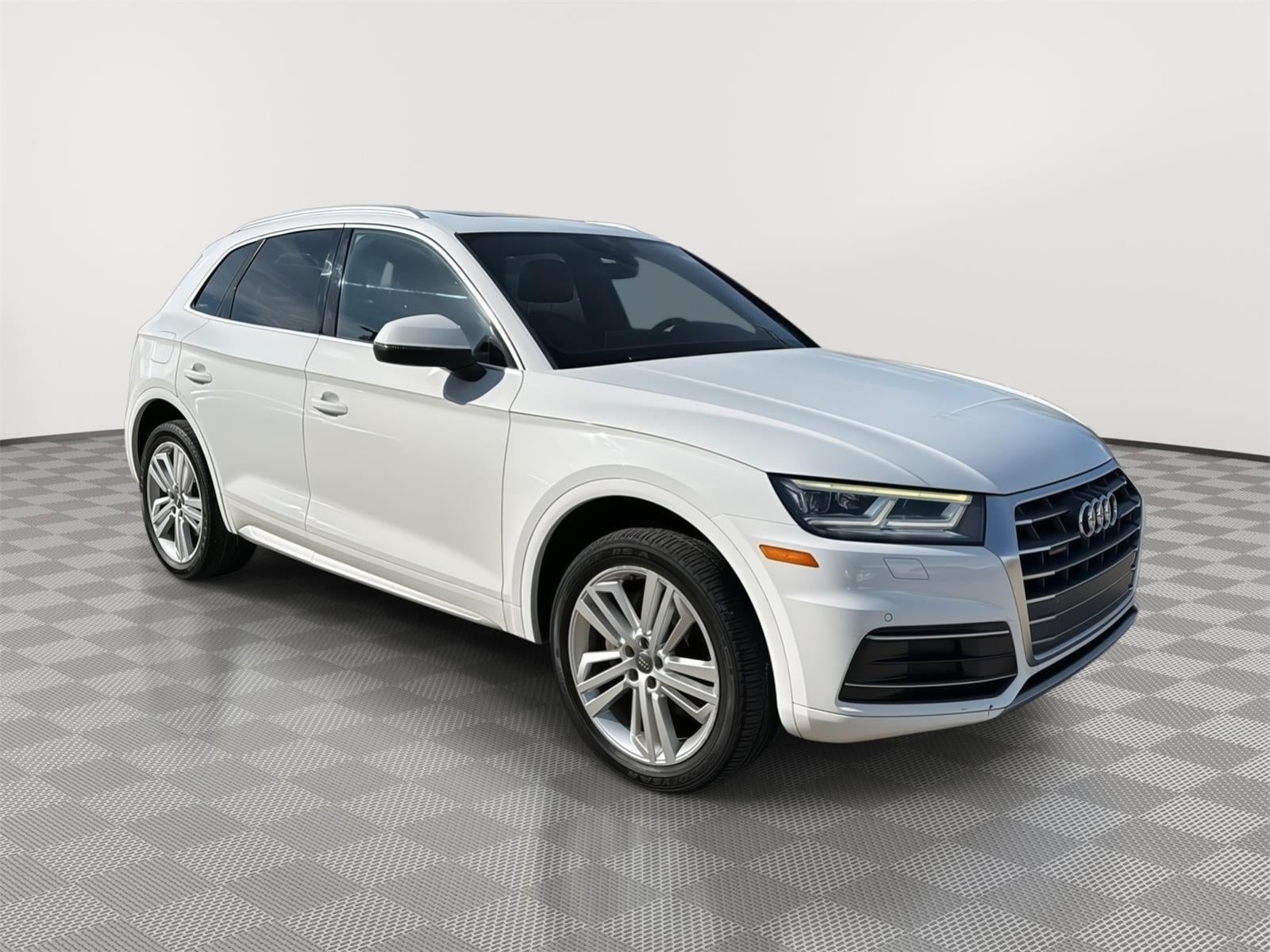 2018 Audi Q5 Premium Plus