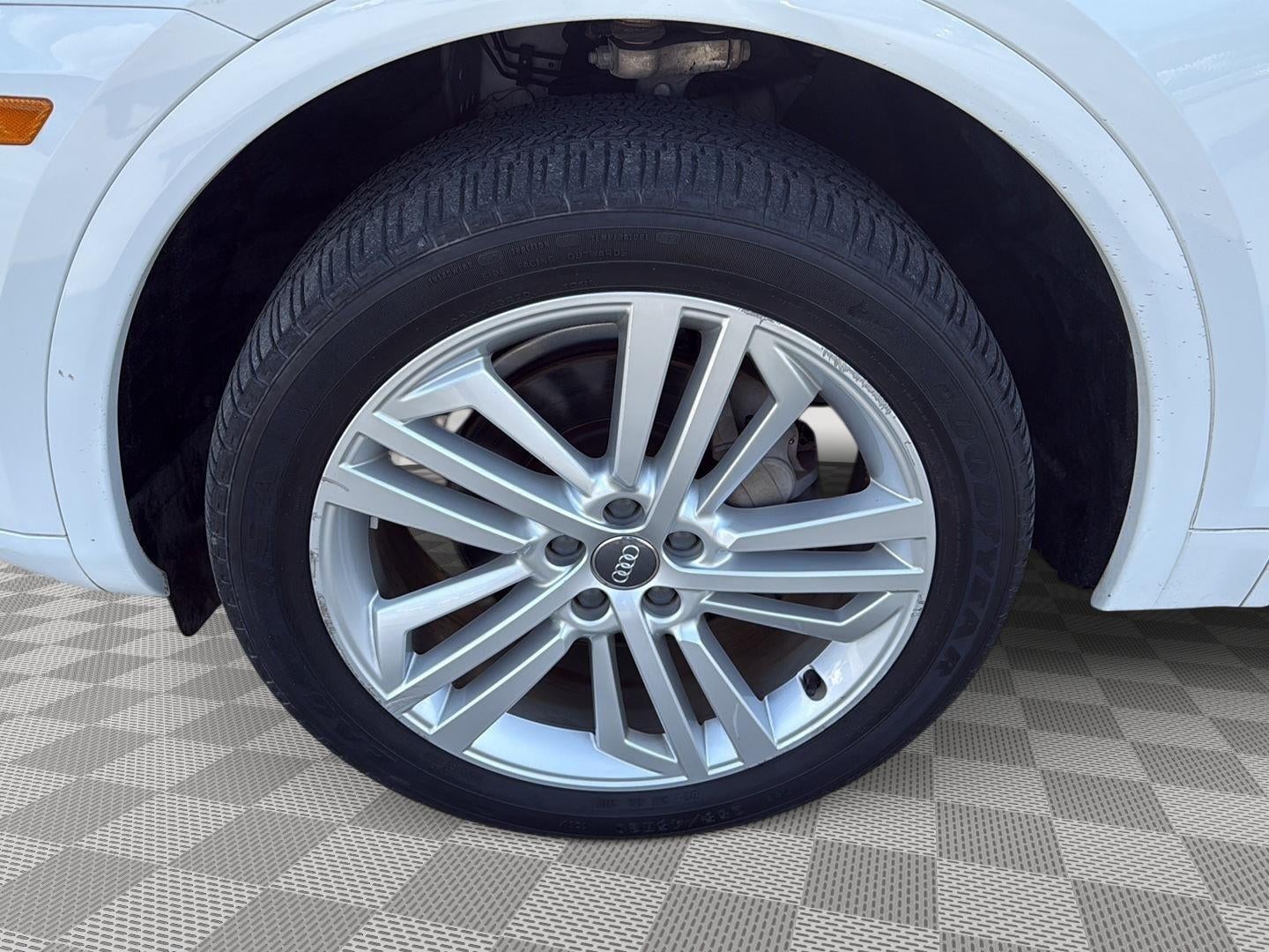 2018 Audi Q5 Premium Plus