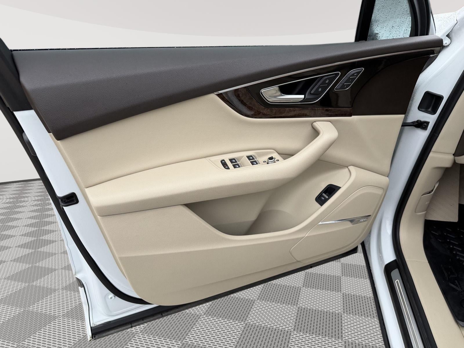 2018 Audi Q7 Prestige