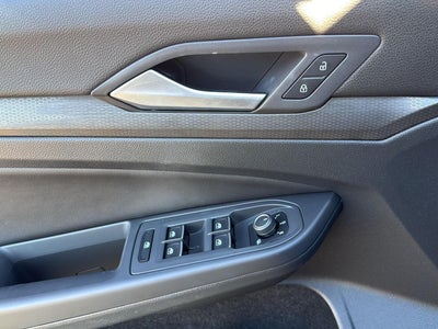 2024 Volkswagen Golf GTI SE