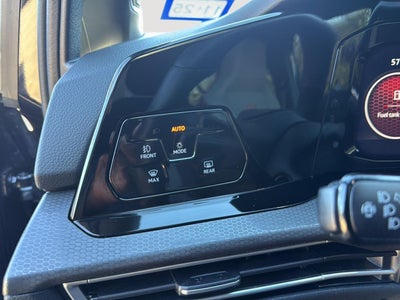 2024 Volkswagen Golf GTI SE