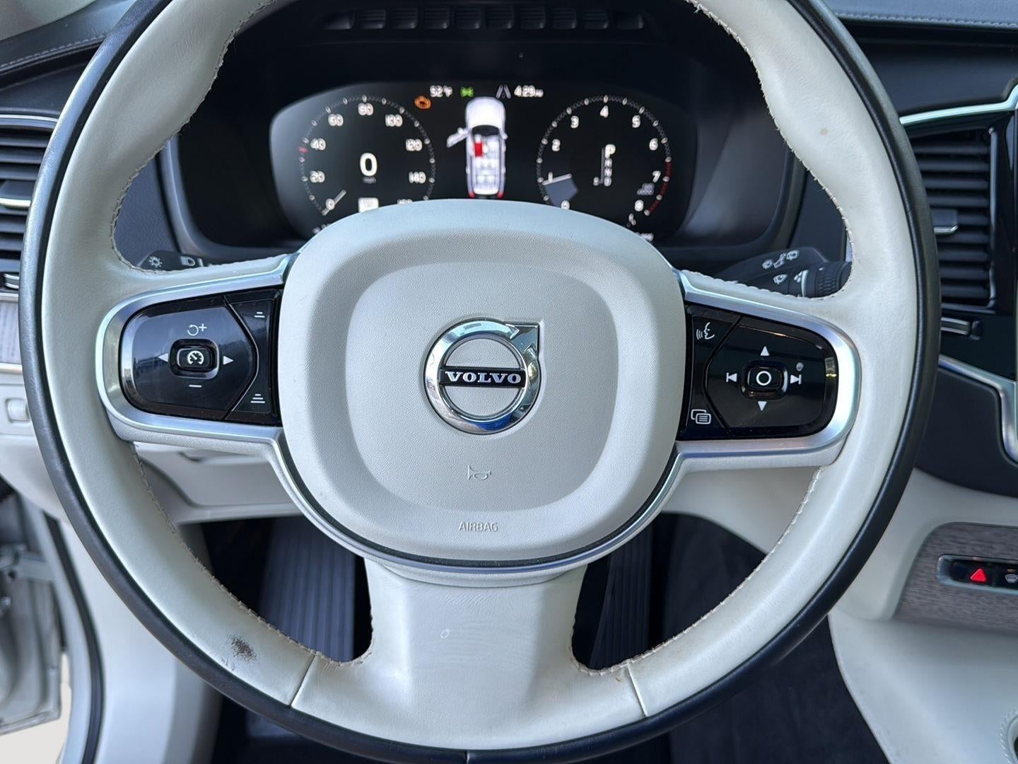 2021 Volvo XC90 Inscription